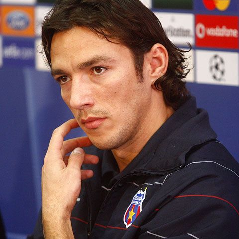 Ogăraru: "Vreau să mă întorc la Ajax cu medalia de campion la gât" 