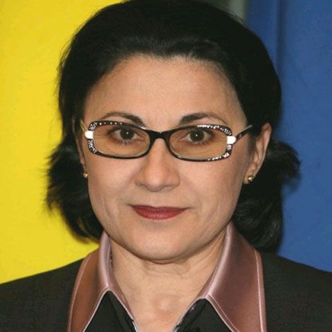 Ecaterina Andronescu: Avem nevoie de un buget care să asigure creşterea performanţei sistemului educaţional