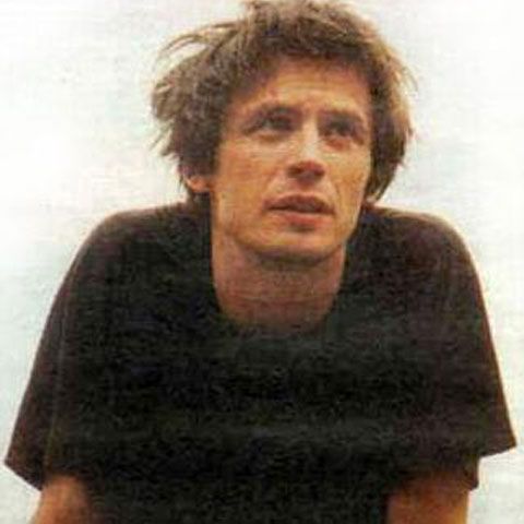 Autorul controversatei expoziţii "Entropa" este dispus să retragă părţi din lucrare