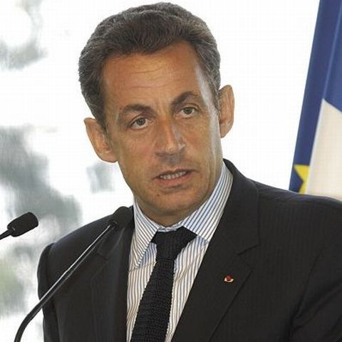 Sarkozy nu a intenţionat să meargă sâmbătă la Moscova