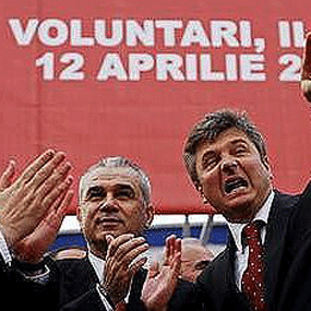 Gabriel Oprea şi Anghel Iordănescu vor să fie membrii PD-L, potrivit unor surse democrat-liberale