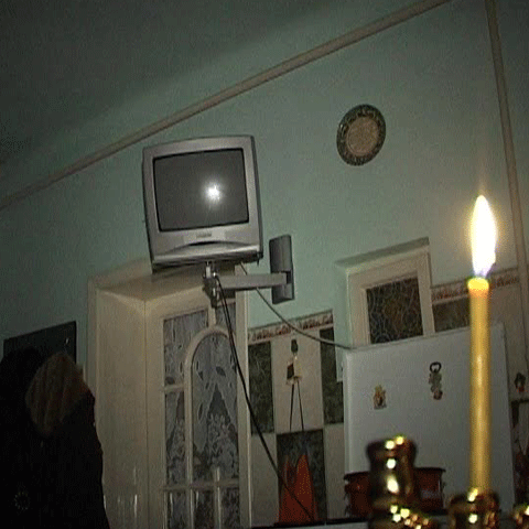 Două sute de case dintr-un cartier târgoviştean au rămas fără lumină 