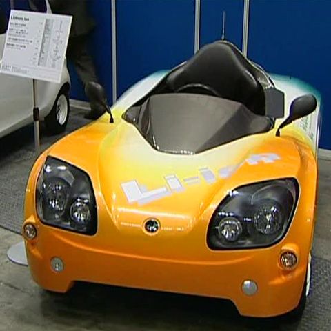 Ultimele tipuri de vehicule electrice au fost prezentate la Tokyo 
