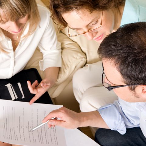 Atenţie, în anul de criză 2009 Fiscul vă calcă pragul