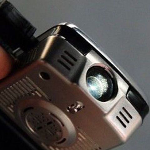 Samsung lansează un telefon cu proiector - VEZI PREZENTARE VIDEO