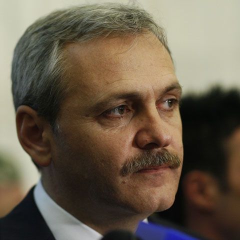 Ministrul Internelor vrea rapoarte zilnice în cazul atacului de la casa de schimb din Braşov