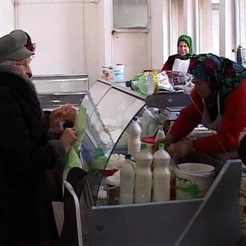 De duminică, produsele de origine animală din pieţe trebuie ambalate şi etichetate