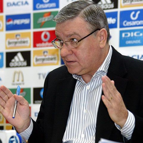 Mircea Sandu vrea două serii la Liga a II-a cu sisteme play-off şi play-out din sezonul 2010-2011 
