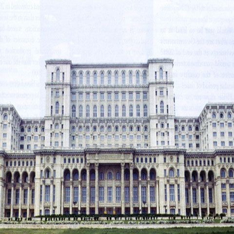 Senatorii şi deputaţii au mai tăiat din propunerile iniţiale de buget pe 2009