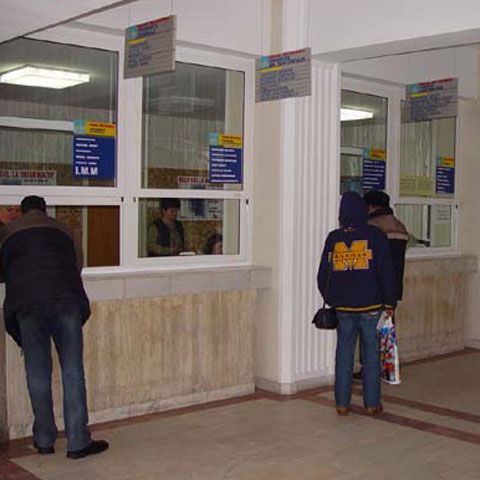 În 2009 vom plăti impozite şi taxe mai mari