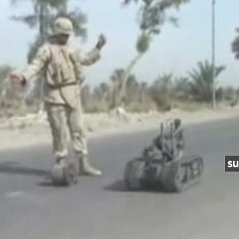 Unităţile militare americane vor fi formate jumătate din roboţi în 2015 