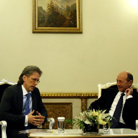 Băsescu a discutat cu reprezentantul BEI despre posibilităţile de a sprijini România