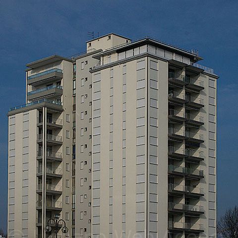 Apartamentele de trei camere au ajuns la preţul celor de două camere