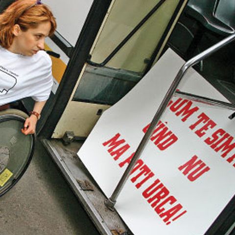 România, un infern pentru handicapaţi