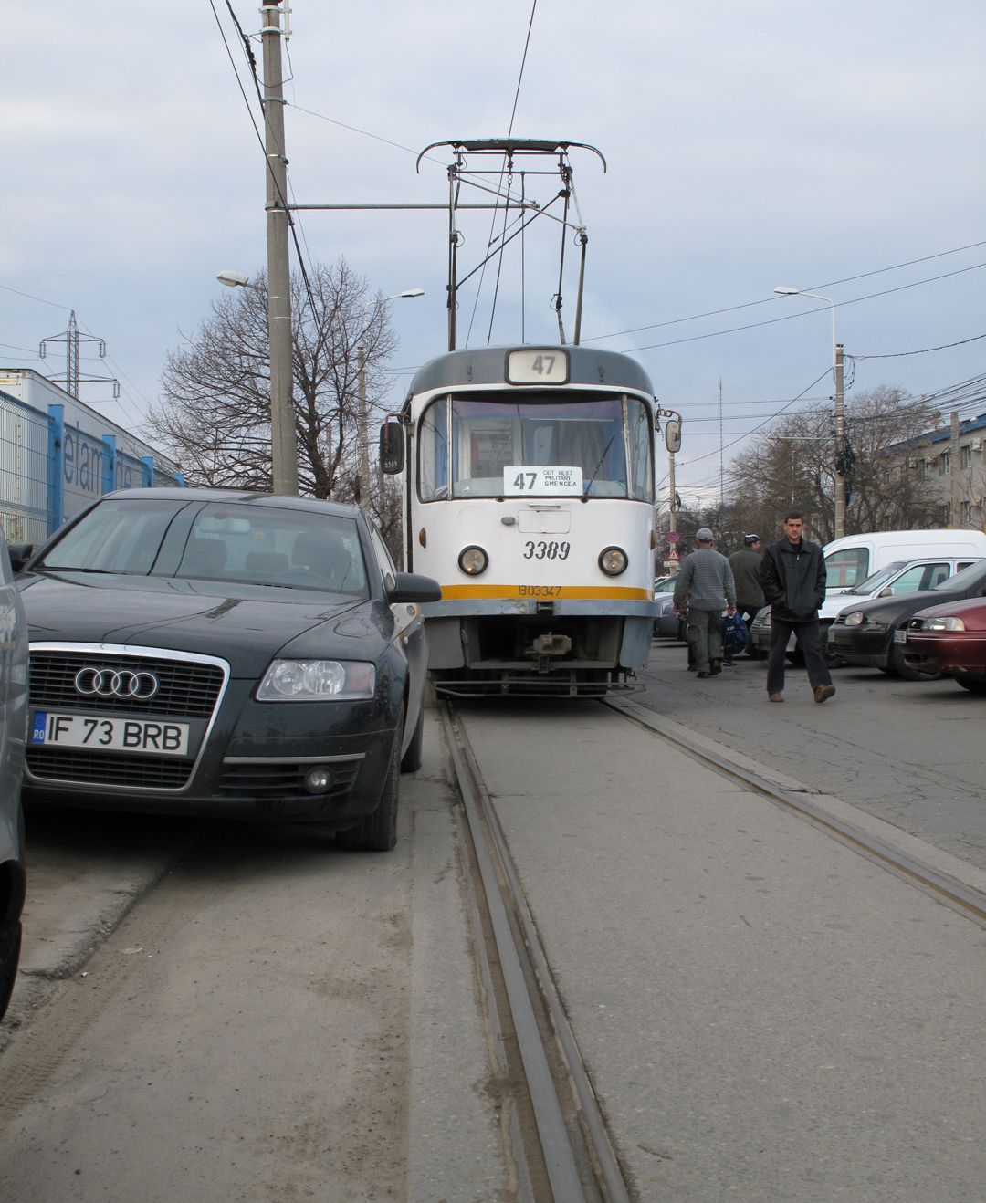 Tramvai blocat pe bulevardul Timişoara, Bucureşti