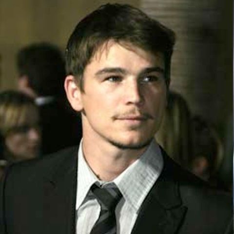 Actorul american Josh Hartnett, premiat pentru debutul în teatru