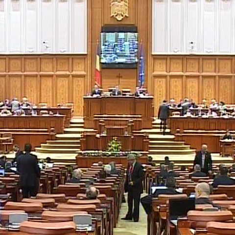 2000 de amendamente au propus liberalii la legea bugetului de stat