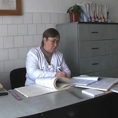 Un medic de familie din judeţul Bacău câştigă 7000 de euro lunar, din consultaţii