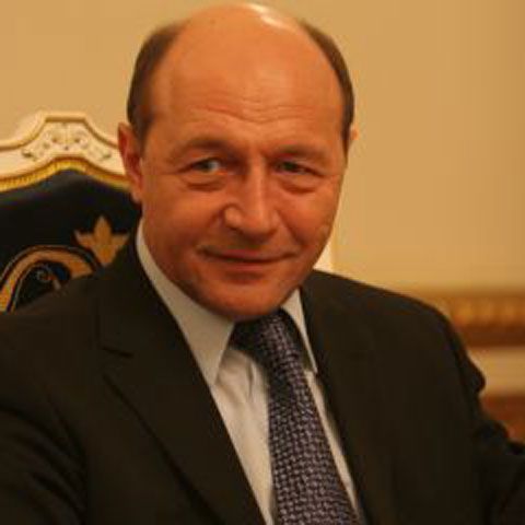 Traian Băsescu şi Emil Boc au discutat vineri la Palatul Victoria despre descentralizare