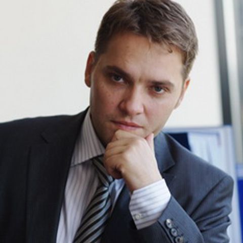 Cotidianul: Senatorul Şova va primi un milion de euro pentru consultanţă juridică de la Primăria Capitalei