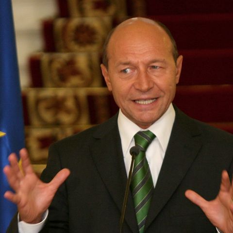 Preşedintele Traian Băsescu a efectuat joi o vizită oficială în Polonia 
