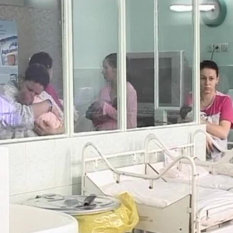 Din 5 martie, mamele au început să primească indemnizaţiile pentru creşterea copiilor