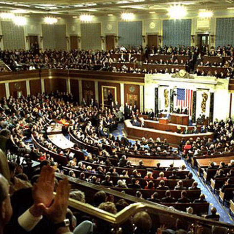 Congresul american vrea să modifice metodele de interogare şi detenţie ale CIA
