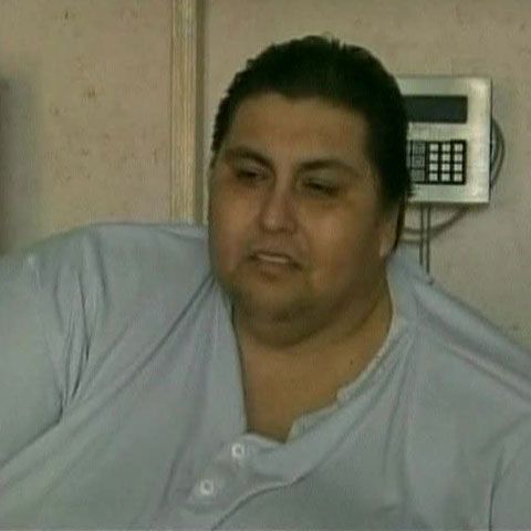 Unul din cei mai graşi oameni din lume va ieşi la plimbare cu patul 