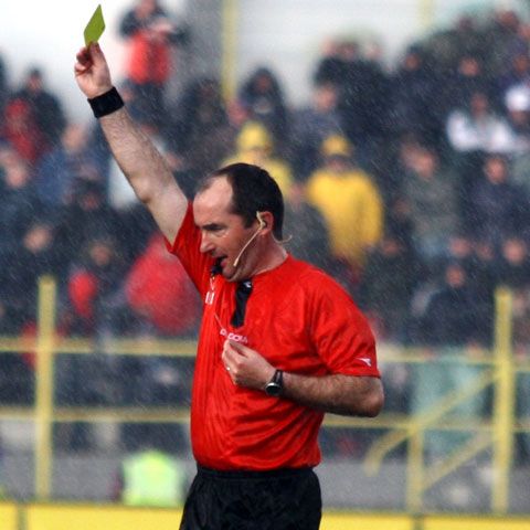 CCA taie în carne vie: Lajos nu va mai arbitra până la finalul sezonului