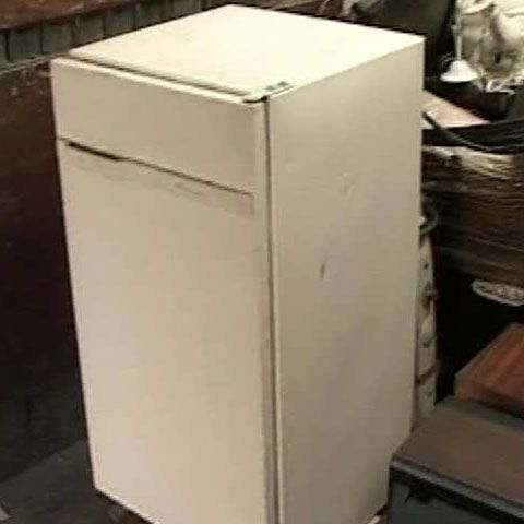 Programul de reciclare a deşeurilor electrice se reia sâmbătă