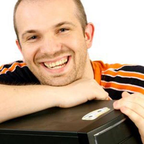 Bobby Voicu este cel mai sexy microblogger