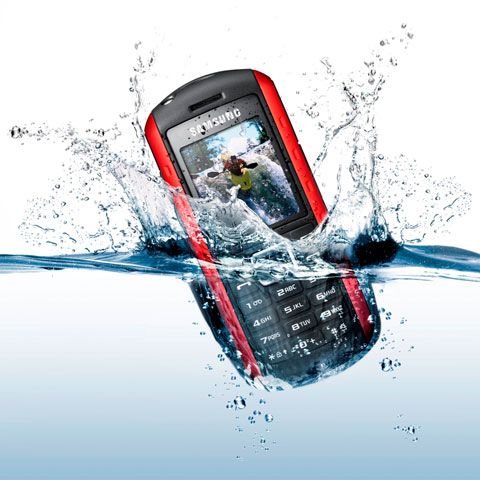 Samsung lansează telefonul subacvatic Xplorer - VEZI GALERIE FOTO