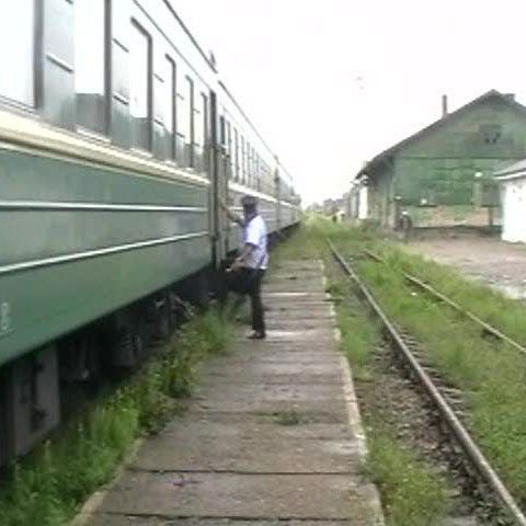 Romanians banned access to neighbor Moldova under pretext they lacked papers to prove HIV negative