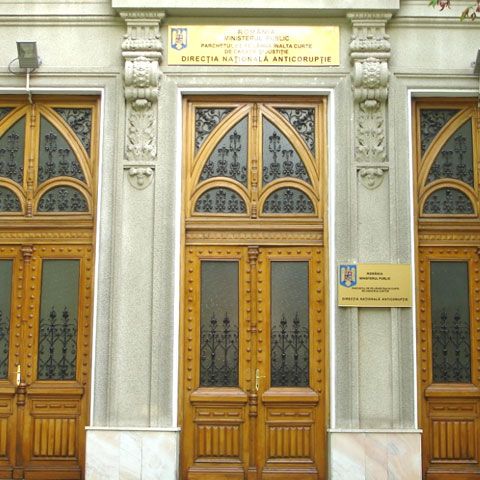 Procurorul Ţuluş nu a discutat niciodată cu Traian Băsescu, precizează DNA