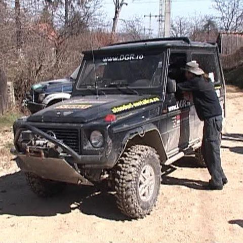 Iubitorii off-roadului au organizat un concurs în memoria operatorului Realitatea TV, Bogdan Pătru