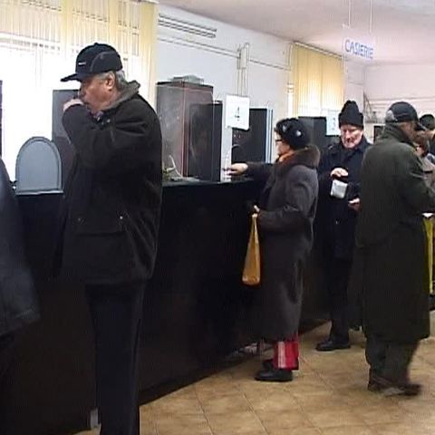 Marţi a fost ultima zi de plată a impozitelor locale fără penalităţi 