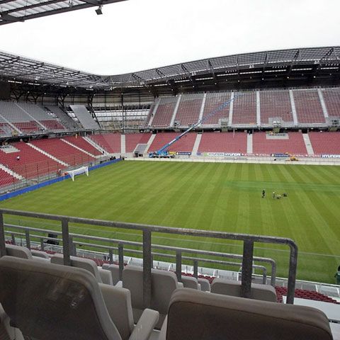 La Klagenfurt, oraşul unde se va juca meciul Austria - România, a nins luni dimineaţă