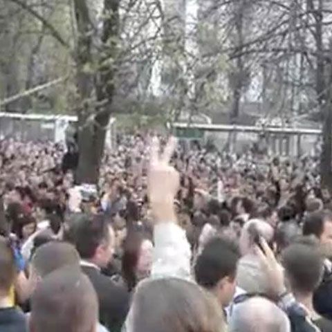Miting de solidarizare cu protestatarii din R. Moldova, în mai multe oraşe din România