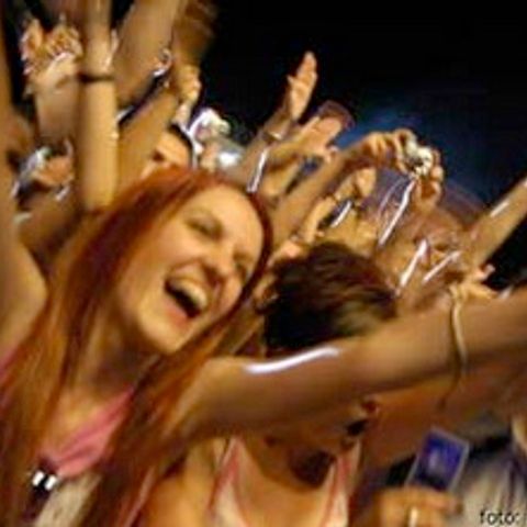 Cele 5.000 de abonamente pentru B'ESTFEST s-au epuizat