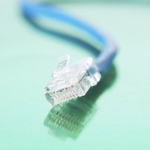 Numărul conexiunilor fixe de acces la internet a ajuns, la sfârşitul lui 2008, la 2,51 milioane