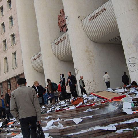 Doi adolescenţi moldoveni care au făcut declaraţii pentru AFP au fost arestaţi
