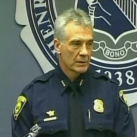 Poliţia a descoperit cadavrele a doi studenţi în colegiul "Henry Ford" 
