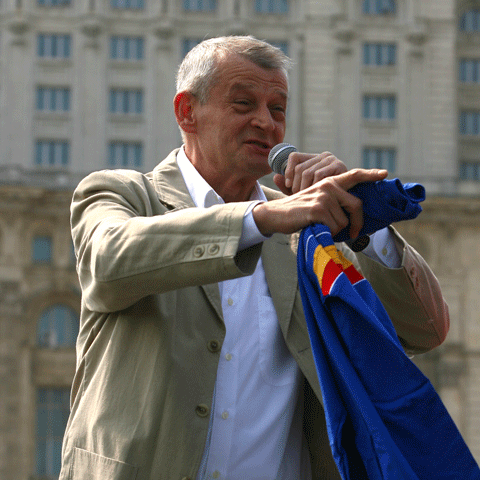 Sorin Oprescu a fost primit la Marea Pedalare "cu simpatie, nu cu huiduieli", precizează PMB