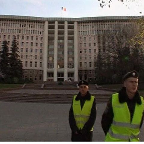 Reprimarea protestelor din 7 aprilie de la Chişinău s-ar putea să se fi soldat cu un al doilea mort