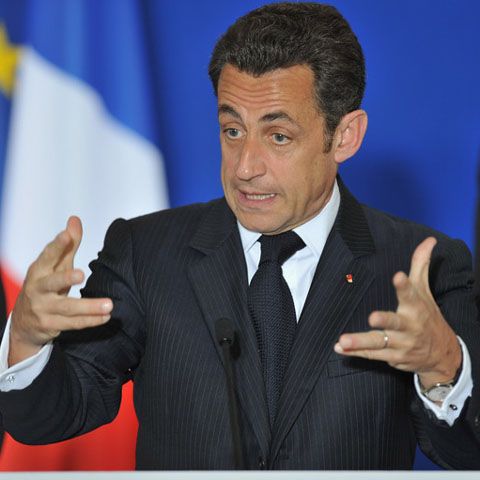 Sarkozy, din gafă în gafă: Obama este lipsit de experienţă, iar Zapatero nu e prea inteligent