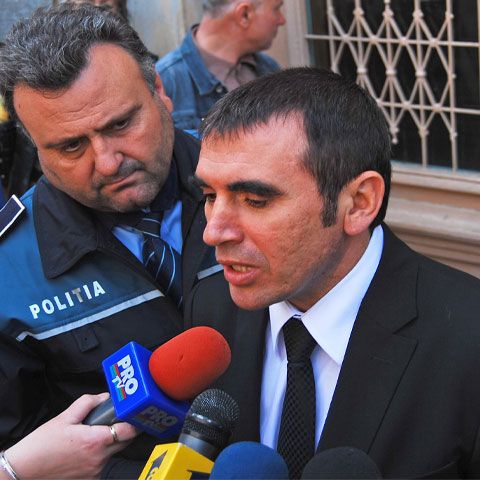 Cornel Penescu şi Gheorghe Constantin rămân în arest