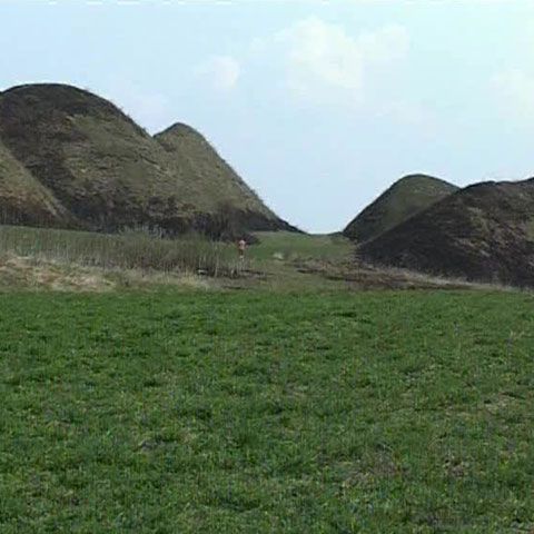 Piramidele de la Şona, judeţul Braşov