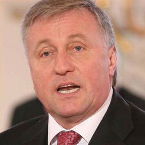 Topolanek la Chişinău: "Nu cred nimic din ceea ce văd şi doar vreo 50% din ce aud"