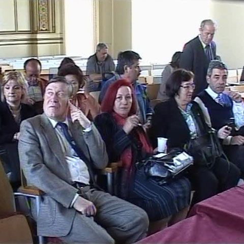 Profesorii au stabilit că intră în grevă pe 5 mai, în prima zi a tezelor cu subiect unic