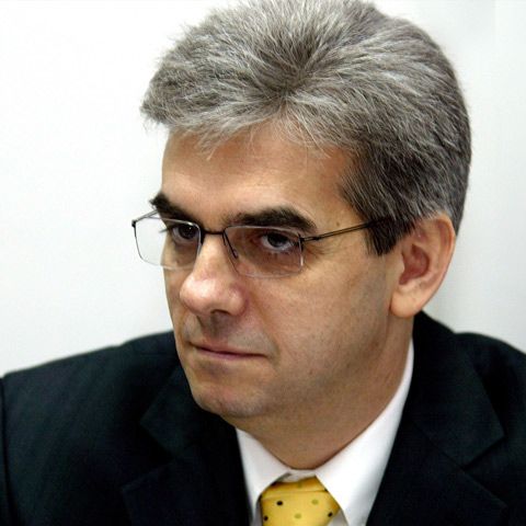 PNL a contestat la Curtea Constituţională Legea de rectificare bugetară